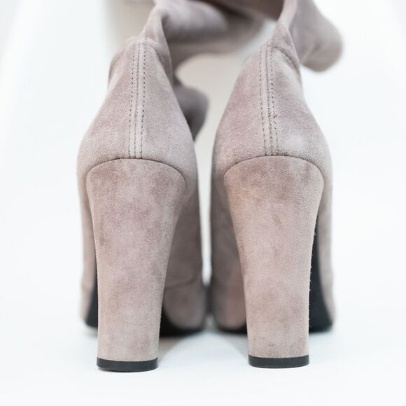 Stuart Weitzman Highland Over The Knee Boots
Taupe ASO Olivia Palermo Size 9.5 - Picture 6 of 15